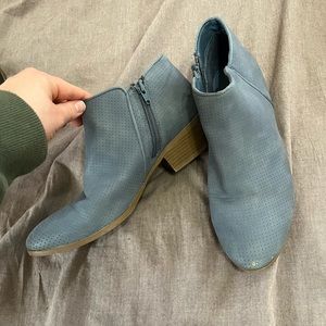 Super cute dusty blue booties